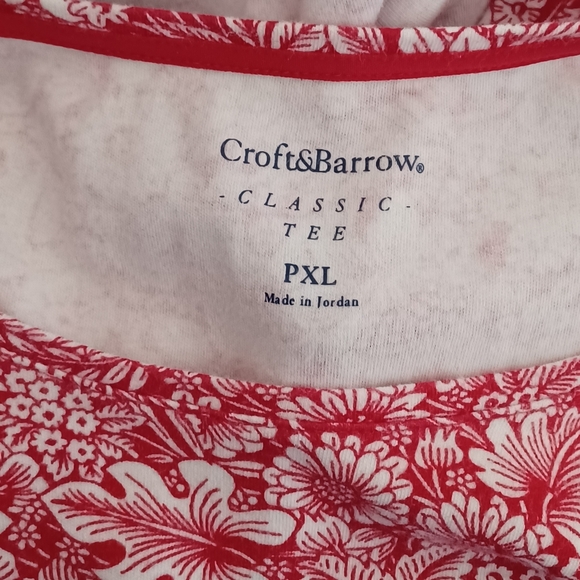 Croft & Barrow XLP Red Floral Tee - Picture 4 of 7